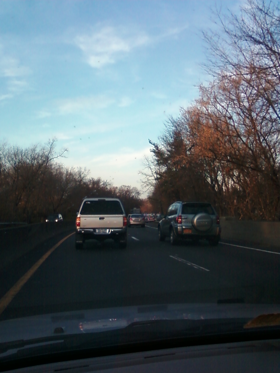 12/04/2012- Hutchinson River Parkway southbound, Bronx County, gridlock caused by motorists avoiding I-95 toll. Further details are available at 
http://www.wirelessnotes.org.